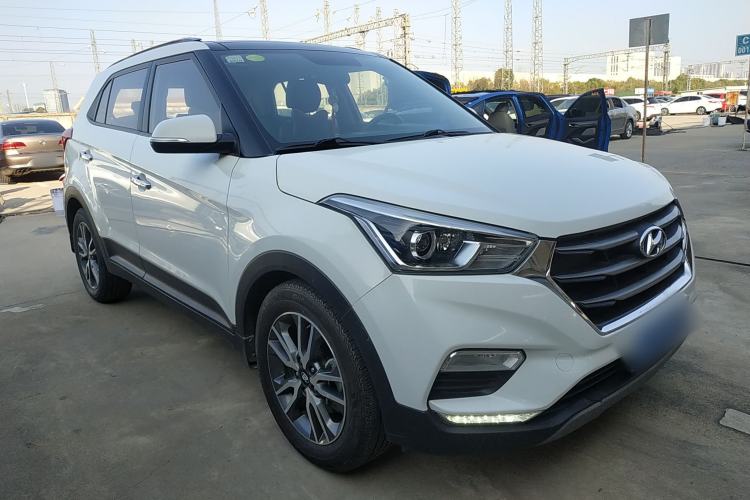 Used Hyundai ix25 2017 1.4T Automatic Smart Version
