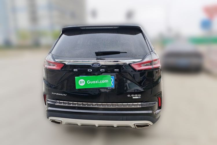 Used Ford Edge 2021 PLUS EcoBoost 245 Two-Wheel-Drive Titanium 7-Seater
