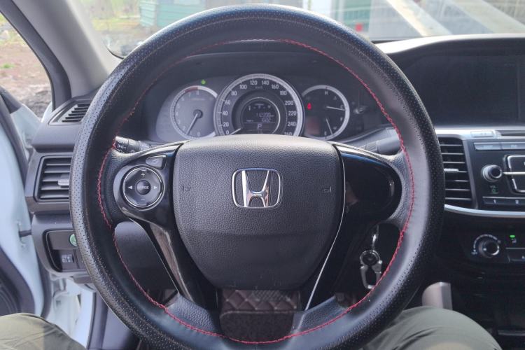 Used Honda Accord 2016 2.0L Comfort Edition
