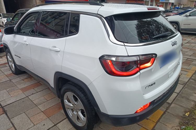Used Jeep Compass 2019 220T Automatic Family Edition
