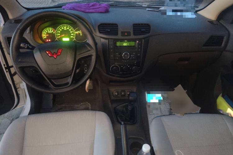 Used Wuling Hongguang 2021 1.5L S Base Version LAR
