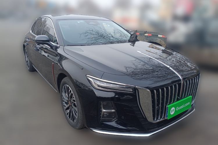 Used Hongqi H5 2024 1.5T HEV Smart Connect Flagship Edition Front Right 45 Deg