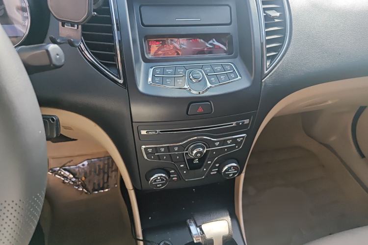 Used Bestune B50 2013 1.6L automatic luxury version