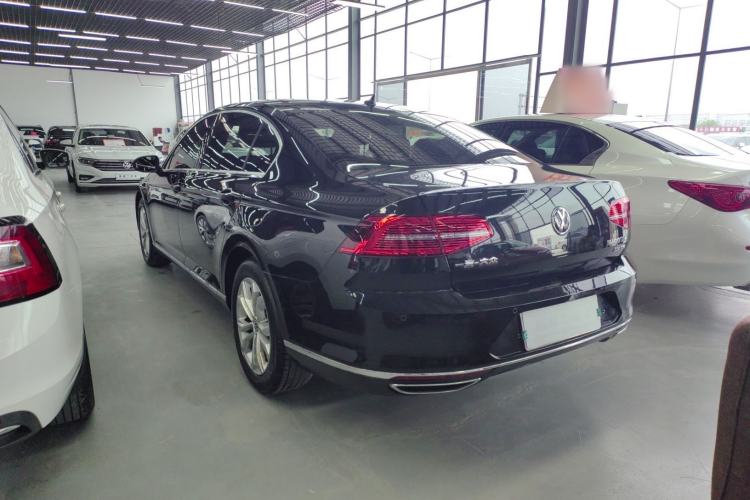 Used Volkswagen Magotan 2019 330TSI DSG Luxury Version China VI Standard
