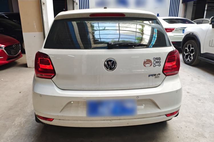 Used Volkswagen Polo 2016 1.6L Automatic Comfort Model
