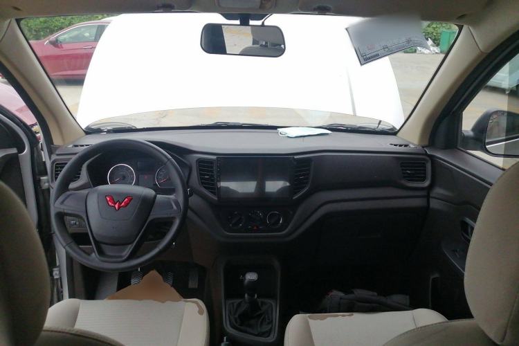 Used Wuling Hongguang V 2022 1.5L Jingqu Version Hydraulic Power Steering LAR
