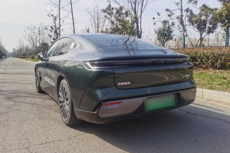 Used Geely Galaxy Galaxy 8 2025 130km EM-P Starship Edition
