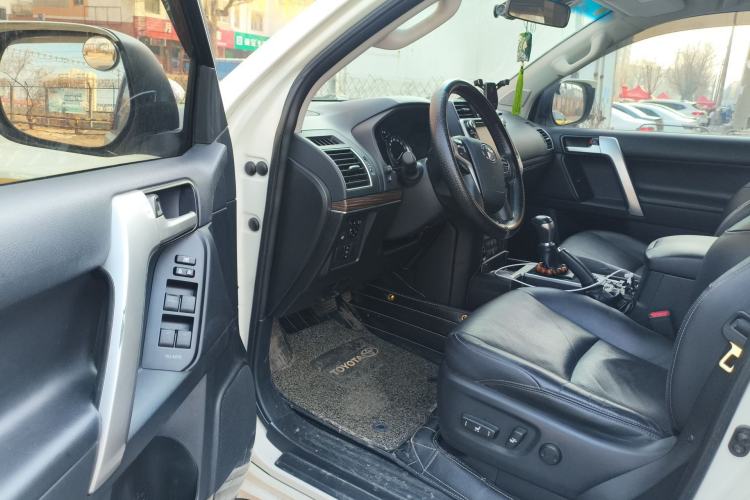 Used Toyota Prado 2018 3.5L Automatic TX-L NAVI with Rear-Mounted Spare Tire Driver Seat