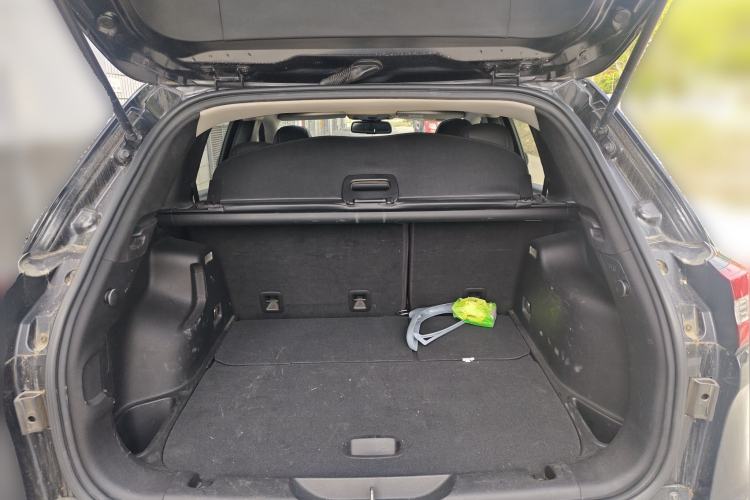 Used Jeep Cherokee 2017 2.0L Superior Edition
