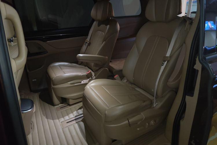 Used Buick GL8 2017 ES 28T Flagship Model China V Standard