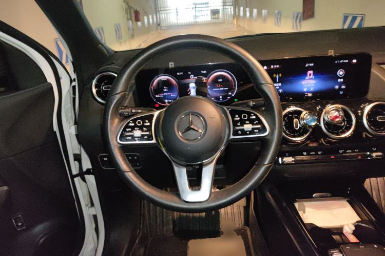 Used Mercedes-Benz GLA 2020 GLA 180
