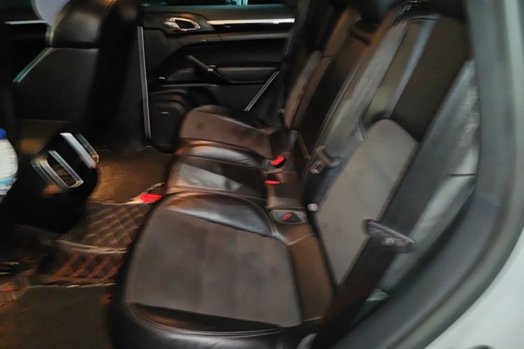 Used Porsche Cayenne 2016 Cayenne 3.0T Left Rear Seat