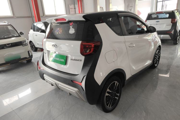 Used Chery QQ Little Ant 2022 Revised Version Sweet Pink Edition Half-Sugar Version Lithium Iron Phosphate 30.7 kWh 30 kW 301 km
