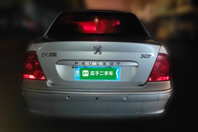 Used Peugeot 307 2010 Sedan 1.6L Manual Comfort Edition
