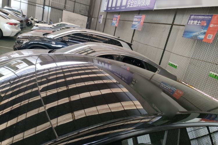 Used Tesla Model Y 2021 Long-Range All-Wheel-Drive Version Roof