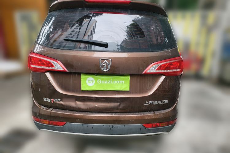 Used Baojun 730 2017 1.5T Manual Fashion Version 7 Seats China V Emission Standard Rear