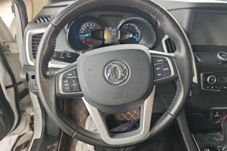 Used Dongfeng Aeolus AX7 2016 2.0L Automatic Zhiyi Trim