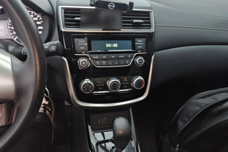 Used Nissan Tiida 2021 1.6L CVT Cool Edition
