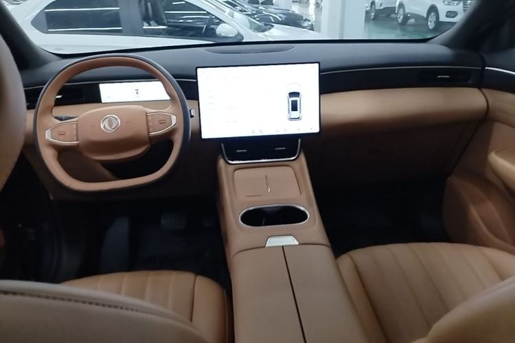 Used Dongfeng Aeolus L8 2025 Model 185KM Dream Edition