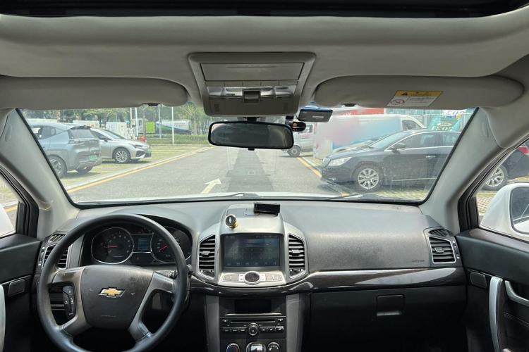 Used Chevrolet Captiva 2015 2.4L Two-Wheel Drive Urban Version 7 Seats