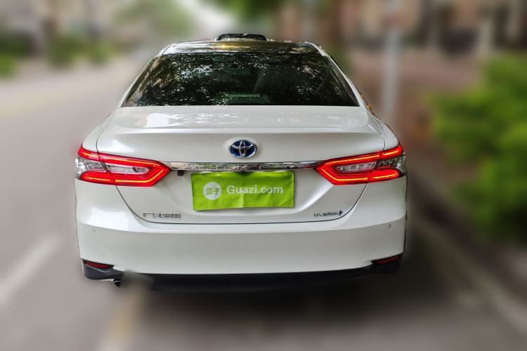 Used Toyota Camry 2019 Dual-Engine 2.5 HG Luxury Edition China VI Standard Rear