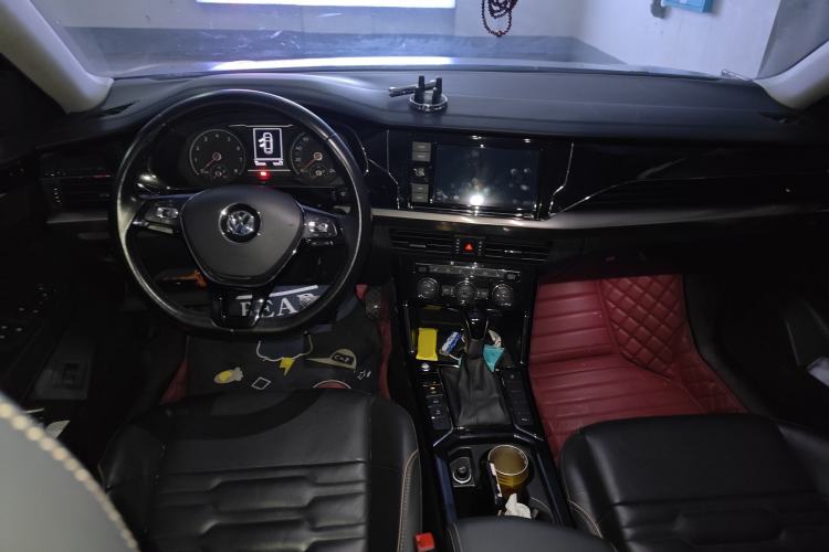 Used Volkswagen Passat 2019 280TSI Elite Edition China V Standard Center Console