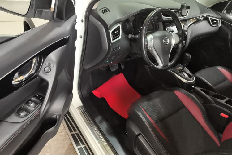 Used Nissan Qashqai 2017 2.0L CVT Smart Enjoyment Version China VI Standard