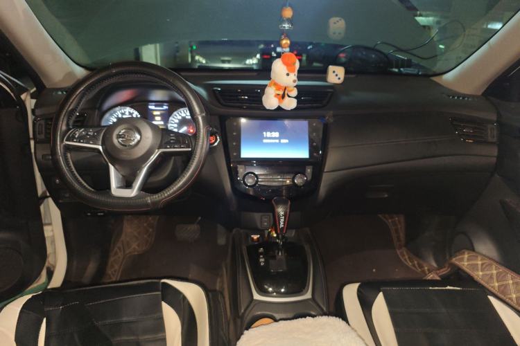 Used Nissan X-Trail 2019 2.0L CVT Smart Connect Comfort Edition 2WD
