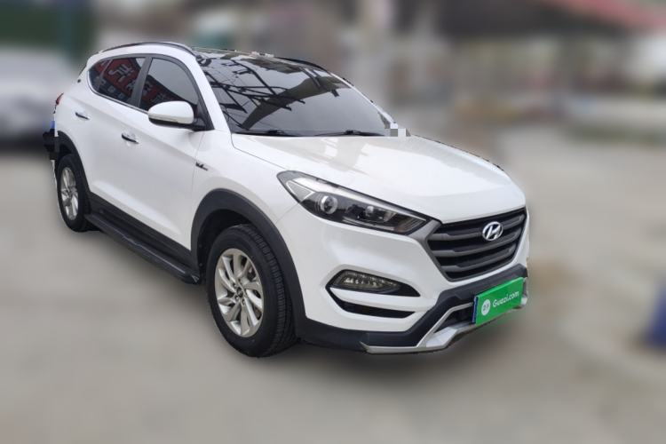 Used Hyundai Tucson 2018 1.6T Dual-Clutch Two-Wheel Drive 15th Anniversary Special Edition Front Right 45 Deg