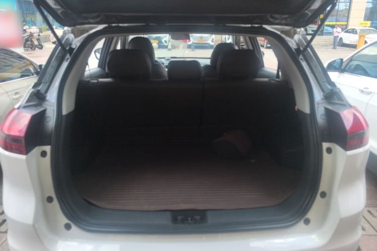 Used Geely Auto Emgrand X7 Sport 2022 1.8TD DCT Zhiya Trim Trunk