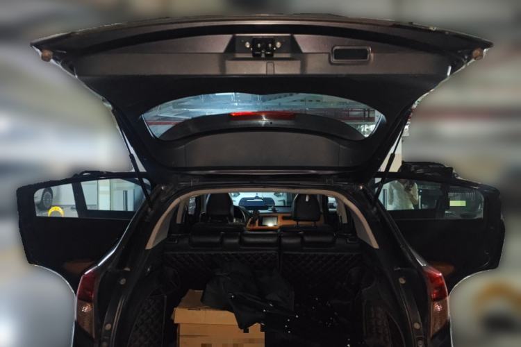 Used Honda Vezel 2015 1.8L CVT 2WD Luxury Model