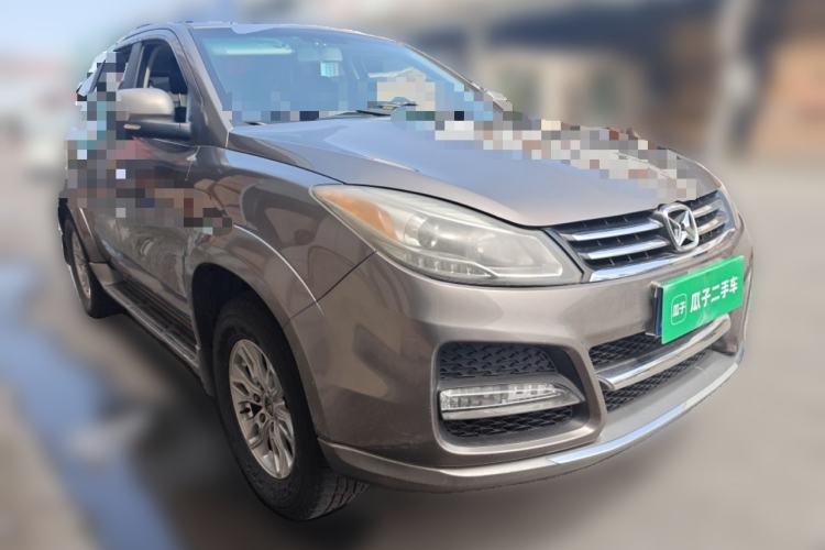 Used JMC Yusheng S350 2013 2.4T Automatic 4x4 Diesel Ultra-Luxury 5-Seater Front Right 45 Deg