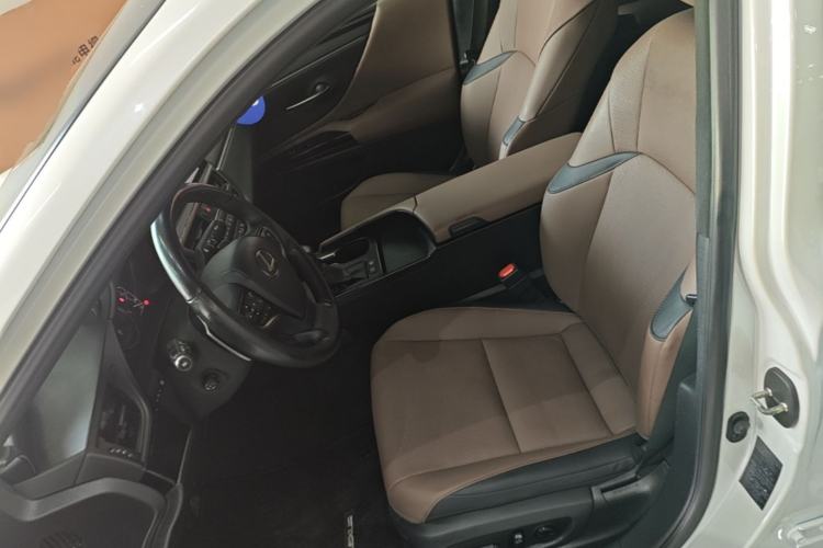 Used Lexus ES 2022 300h Excellence Edition