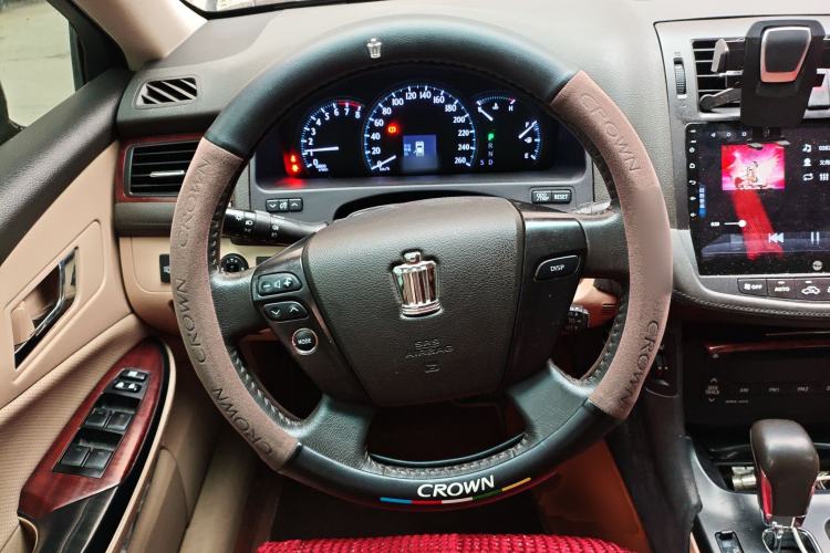 Used Toyota Crown 2010 2.5L Royal Leather Sunroof Edition

