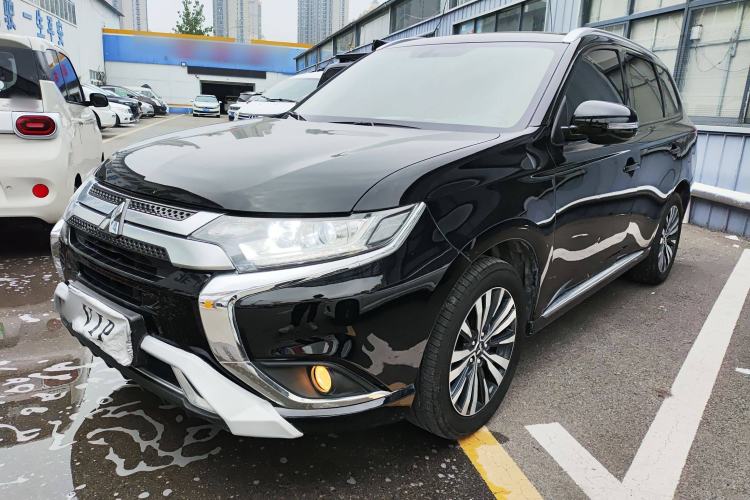 Used Mitsubishi Outlander 2021 Revised Version 2.0L Two-Wheel Drive Enjoyment Edition 5 Seats
