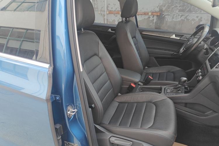 Used Volkswagen Golf Sportsvan 2016 280TSI Automatic Luxury Model
