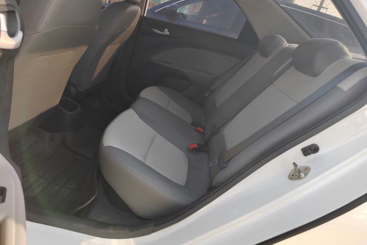 Used Kia Pegas 2017 1.4L Manual Value Edition
