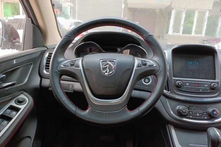 Used Baojun 560 2016 1.8L iAMT Luxury Model