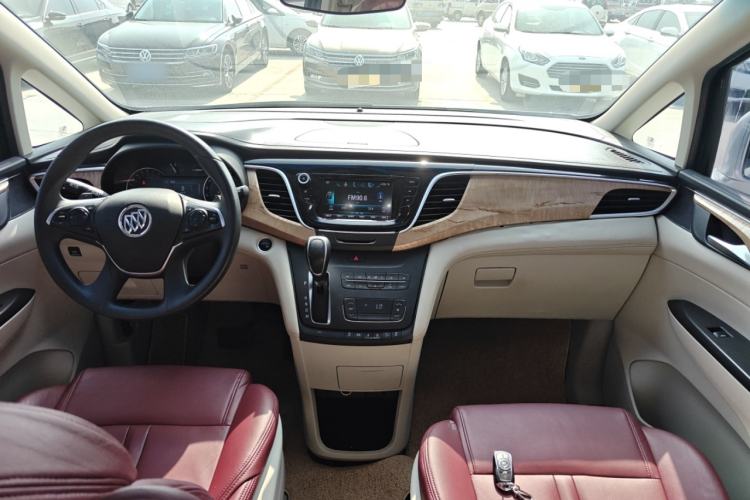 Used Buick GL8 2017 ES 28T Comfort Model China V Standard Center Console