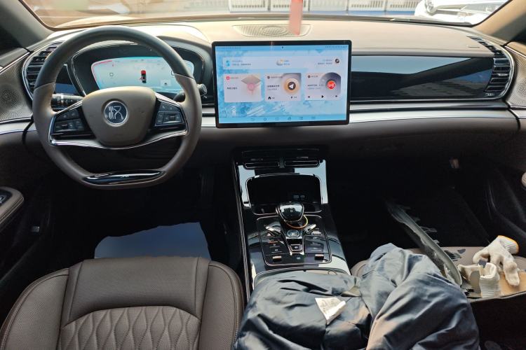 Used BYD Han 2023 EV Champion Edition 605KM Front-Drive Premium Model