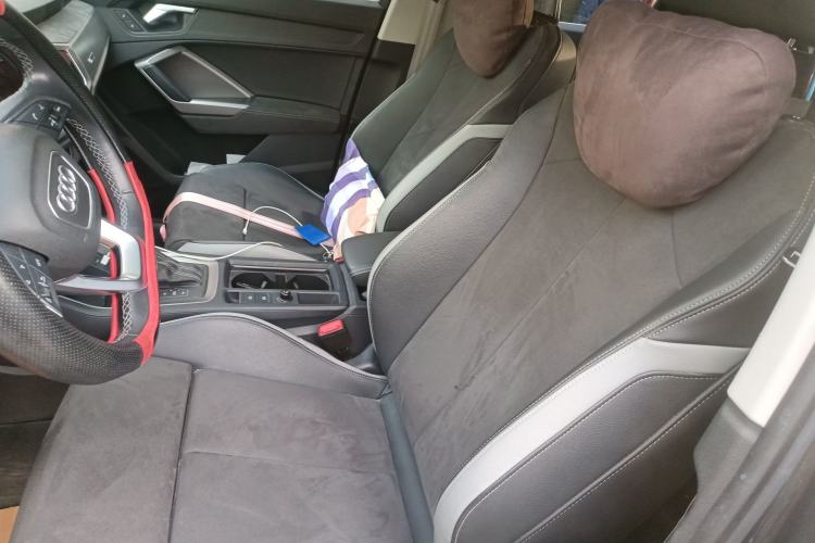 Used Audi Q3 2023 35 TFSI Fashion Dynamic Model (1.5T) Left Front Seat