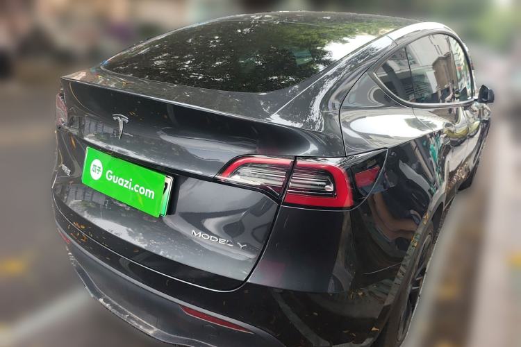 Used Tesla Model Y 2024 Rear-Wheel-Drive Version