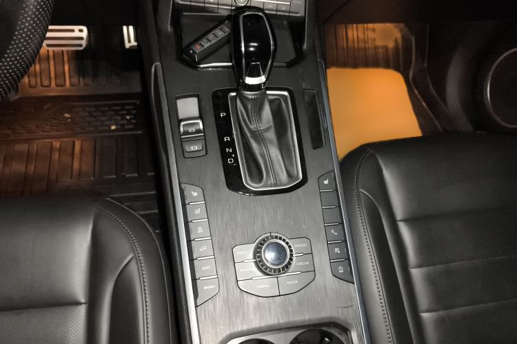 Used Wey VV5 2017 2.0T Ultra-Luxury Version