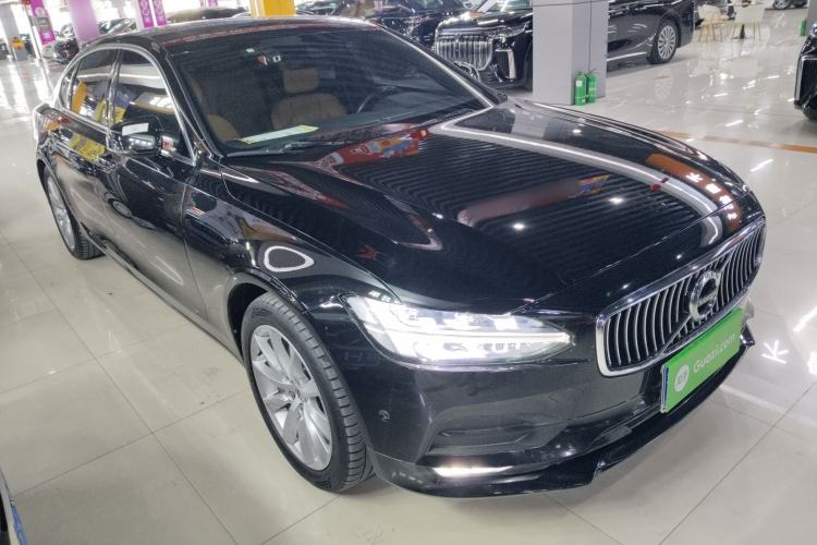 Used Volvo S90 2018 T5 Zhiyuan Edition
