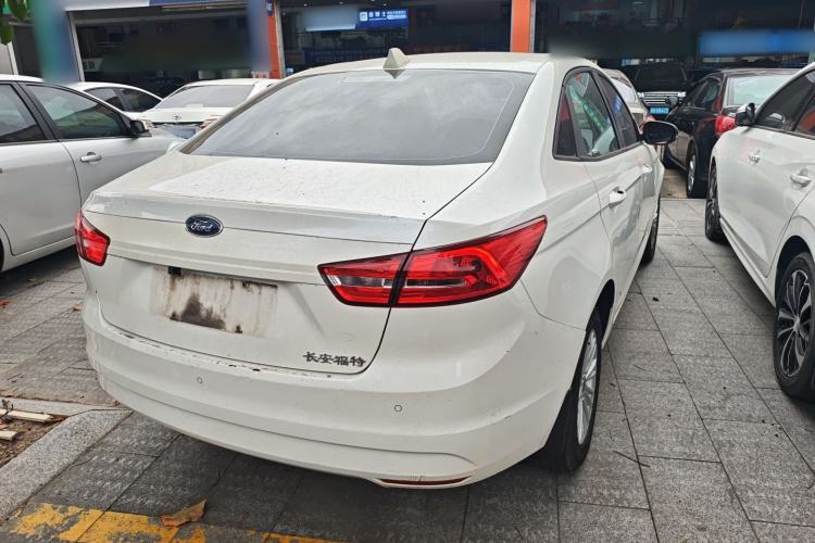 Used Ford Escort 2017 Revised Version 1.5L Manual Comfort Edition
