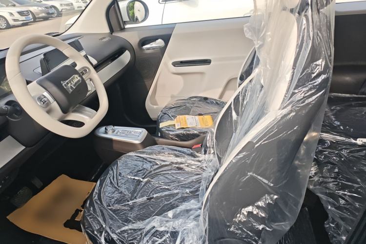 Used CHANGAN NEVO Lumin 2026 Model Treasure Edition 205km Passionate Beige Ningde Left Front Seat