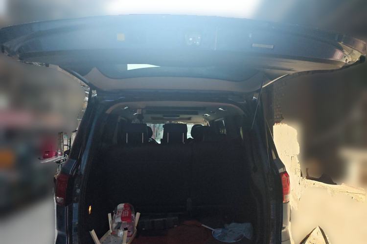 Used SAIC MAXUS G10 2016 2.0T Automatic Luxury Executive Edition