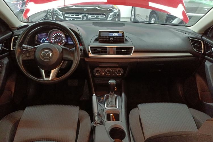 Used Mazda 3 Axela 2016 Sedan 1.5L Automatic Comfort Model Center Console