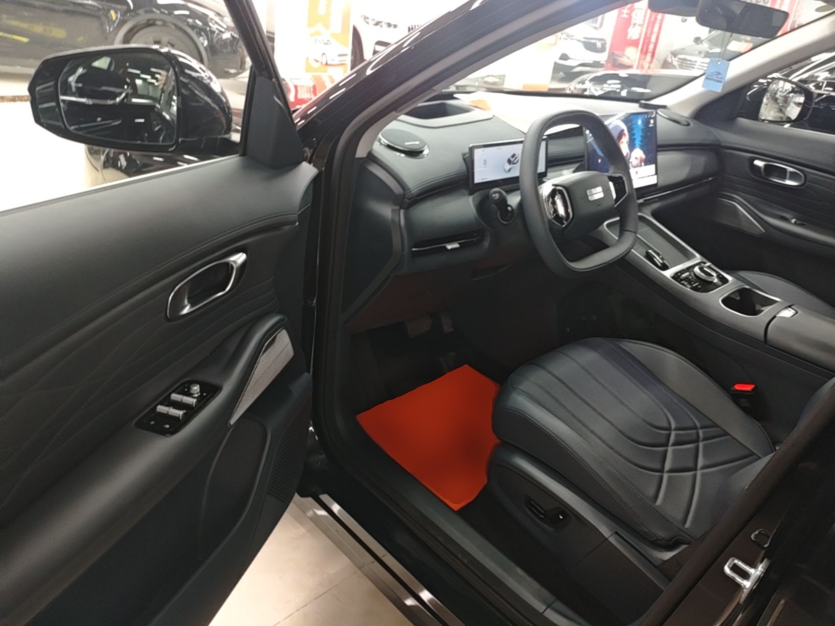Geely Galaxy Xingjian 7 EM-i 2026 525km Long-Range+ — снимка 18