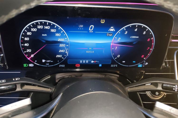 Used Mercedes-Benz E-Class 2024 Facelift E 260 L
